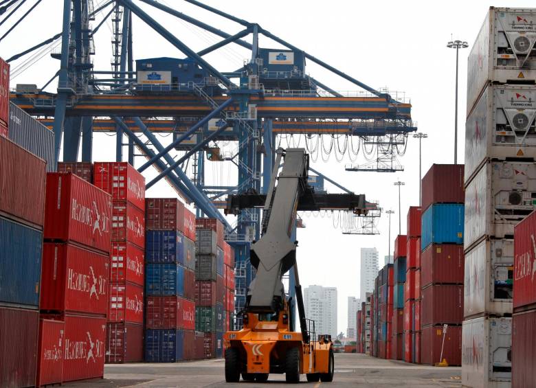 Para AmCham Colombia, si el objetivo es proteger la industria nacional y el empleo, el camino es fortalecer la competitividad y productividad de la industria nacional. FOTO Juan Antonio Sánchez