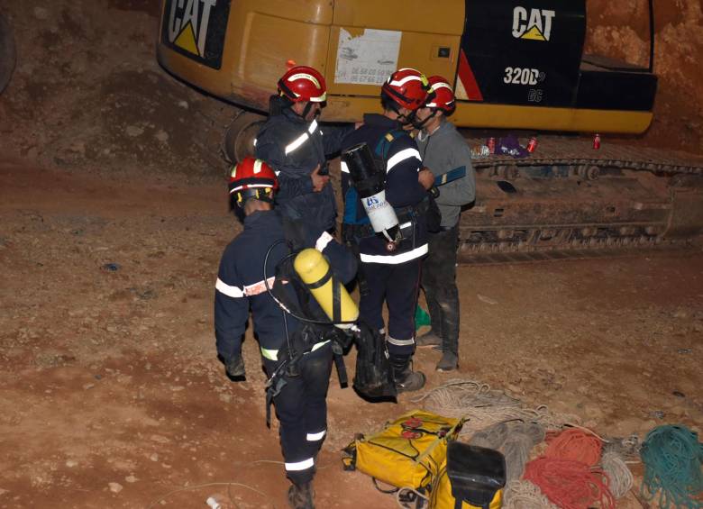 Rescatan sin vida a Rayan, niño marroquí que cayó a un pozo de 32 metros
