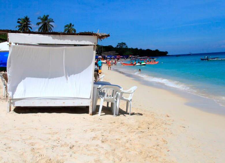 La Procuraduría Provincial de Cartagena solicitó evaluar al alcalde la suspensión de diferentes tipos de actividades en las playas de Barú. FOTO: COLPRENSA.