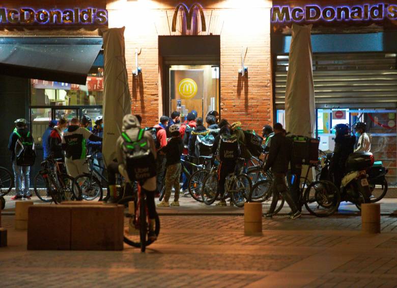 McDonald’s anunció un recorte de empleos corporativos, con el fin de reducir los costos globales y liberar más recursos. FOTO getty