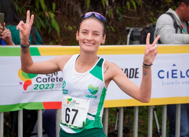 Sandra Lorena Arias, oro para Antioquia, ya está clasificada a Juegos Olímpicos de París 2024 en la marcha de 20 km. FOTO cortesía 