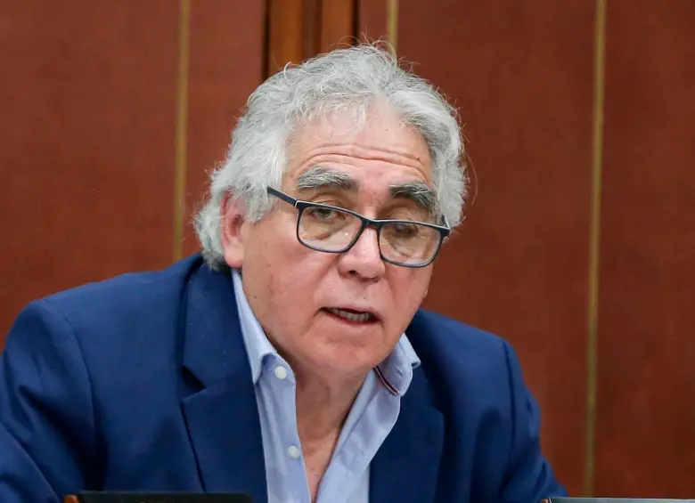 ¿Nexos de ‘Pitufo’ con generales tienen que ver con los $500 millones que dio a la campaña de Petro?