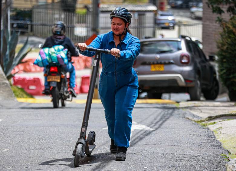 Patinetas eléctricas no aguantarían voltaje de las lomas de Medellín