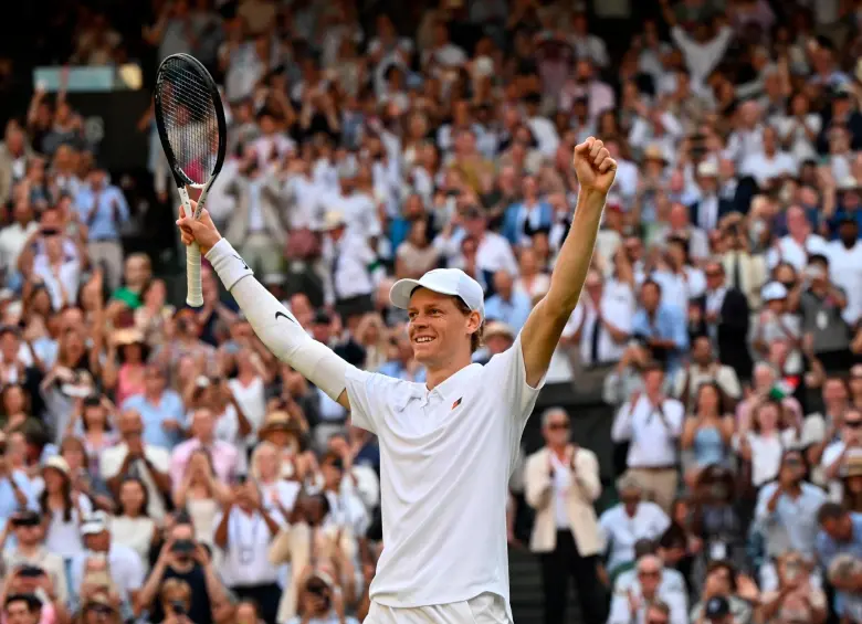 El tenista italiano Jannik Sinner, de 23 años, lleva 59 semanas en el primer puesto de la ATP. FOTO Getty 