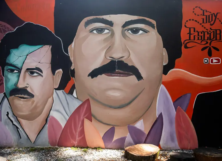 Aspecto de uno de los murales del antiguo museo de Pablo Escobar en Medellín en 2023. FOTO: Carlos Velásquez