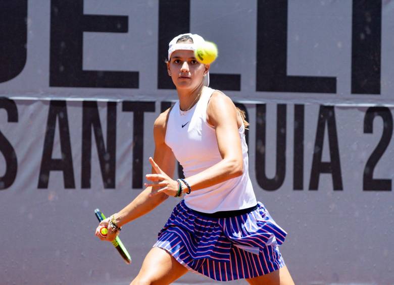 La tenista antioqueña Emiliana Arango ocupa el puesto 222 del ranking de la WTA. FOTO: JAIME PÉREZ