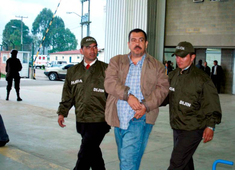 Alias Don Berna fue uno de los cabecillas del Bloque Cacique Nutibara de las AUC. FOTO COLPRENSA