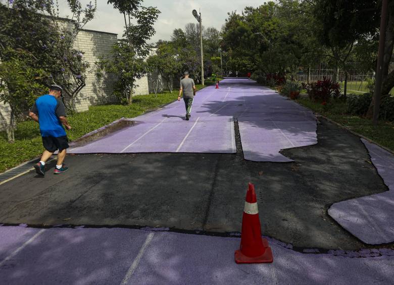 ¿Cuánto demora arreglar las canchas que Quintero dejó manga por hombro?