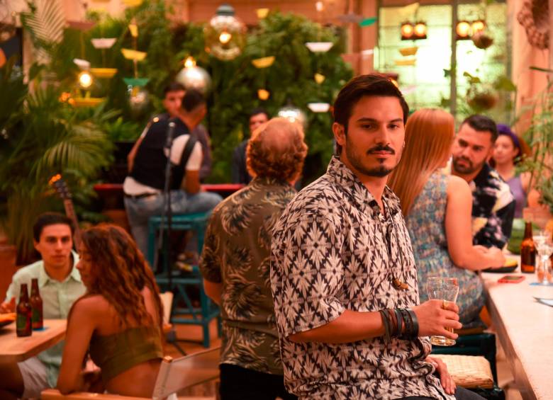 Con el estreno de Siempre fui yo, serie en la que actúa Pipe Bueno (en la foto), también se lanzará el álbum de la nueva temporada. Foto: Cortesía Disney+.