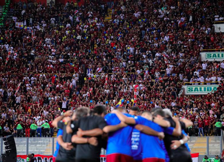 Selección Venezuela denunció maltrato a jugadores e hinchas en Lima. FOTO X @SeleVinotinto