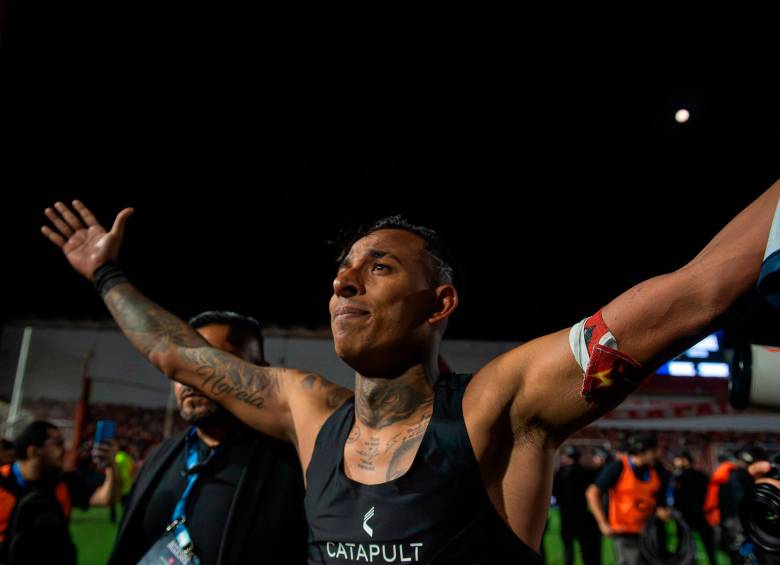 El extremo antioqueño Sebastián Villa fue la figura de Independiente Rivadavia en la victoria ante Argentinos Juniors en la final de la Copa Argentina. Foto: tomada del x de @Copa_Argentina