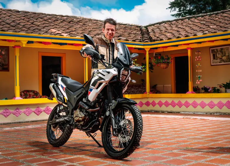 Rigoberto Urán cambia la bicicleta: así es su nueva campaña con marca de motos