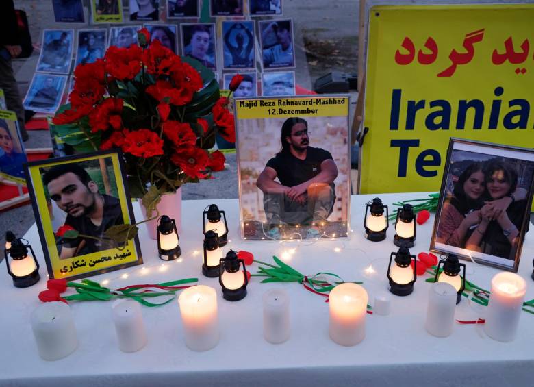 En el mundo aumentan las oraciones para que liberen a los manifestantes en Irán, entre ellos a Amir Nasr-Azadani, condenado a pena de muerte. FOTO GETTY