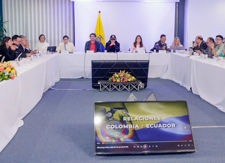 Petro volvió a hablar del clítoris, las mujeres y se pifió citando a Shakira, ¿qué dijo?