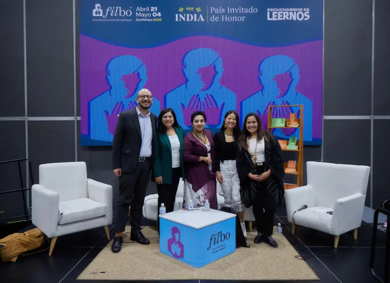 La Feria Internacional del Libro de Bogotá 2026 (FILBo) fue el escenario en el que la Defensoría del Pueblo presentó un diagnóstico sobre el panorama de las tutelas que piden la protección de la salud en el país. FOTO: DEFENSORÍA DEL PUEBLO.