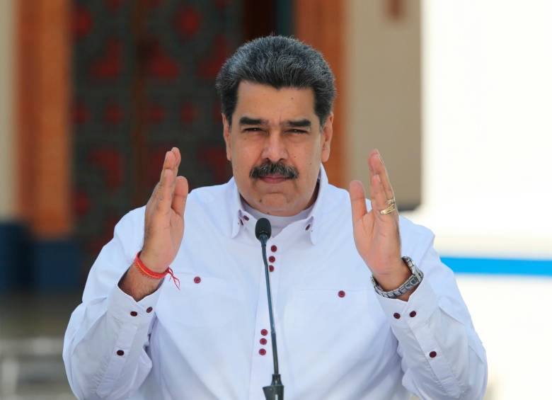 Nicolás Maduro invitó a la policía a estar alerta ante las “amenazas terroristas” que se escuchan desde Bogotá. FOTO EFE