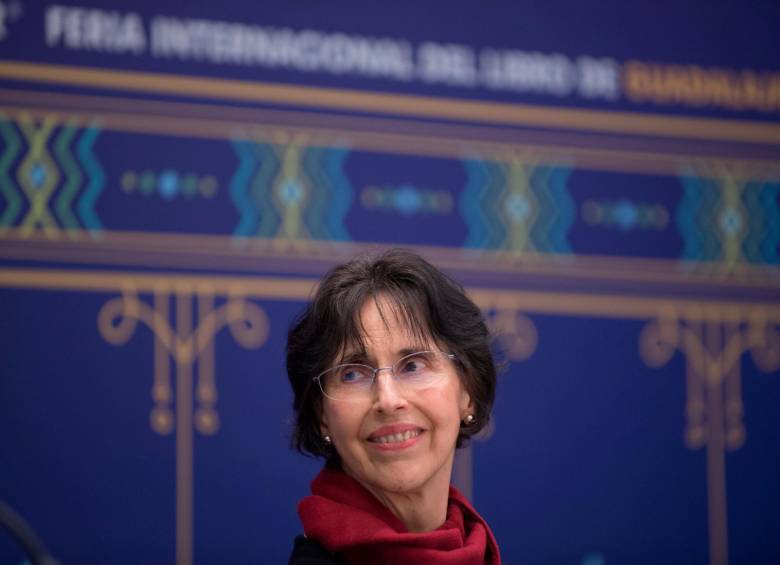 La mayoría de obra de Coral Bracho la publica Ediciones Era y sus libros los distribuye en Colombia el Fondo de Cultura Económica (FCE). En Medellín es posible encontrarla en librerías Antología, publicada por la Editorial Eafit en su colección Otramina. Foto: Cortesía FIL Guadalajara / Paula Islas.