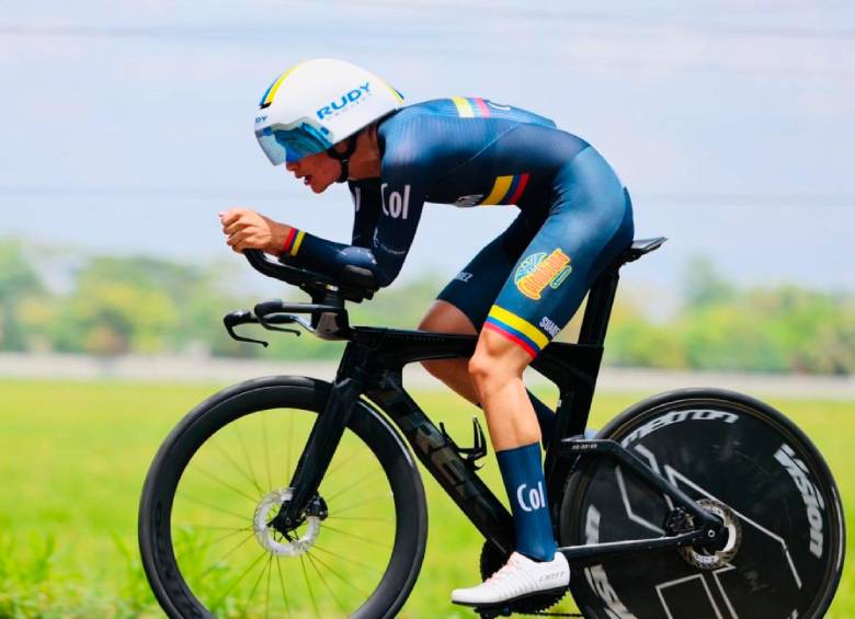 José Manuel Posada, de 17 años, es una de las nuevas promesas del ciclismo colombiano. FOTO CORTESÍA ÁNDERSON BONILLA