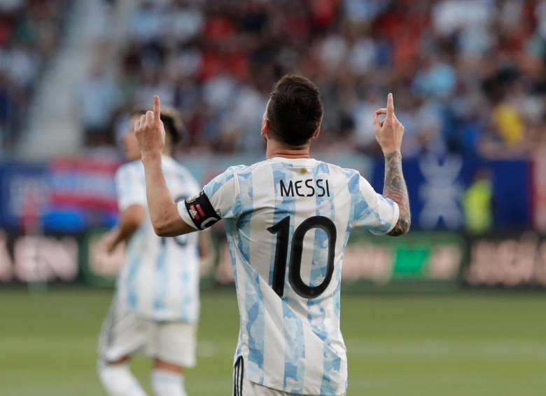 Messi, de 34 años de edad, sigue impresionando en el fútbol mundial. FOTO: EFE