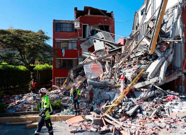 Efigas mantiene suspendido el servicio de gas para 4.200 usuarios del Eje Cafetero mientras revisa la infraestructura tras el terremoto. FOTO MANUEL SALDARRIAGA
