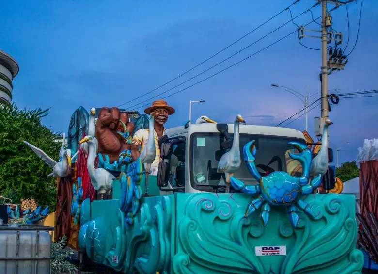  Carroza del grito de la independencia. Foto: Cristina Rodriguez.