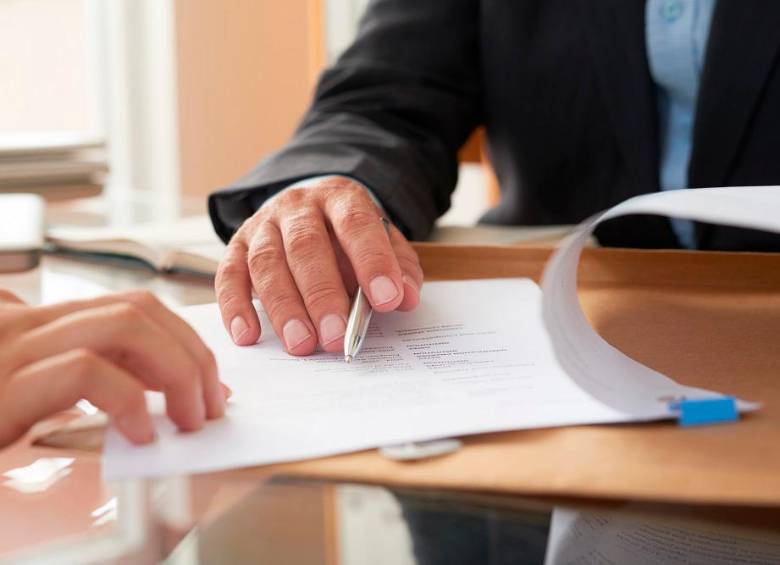 La contratación por prestación de servicios continúa creciendo como una opción flexible en el mercado laboral colombiano. FOTO: GETTY
