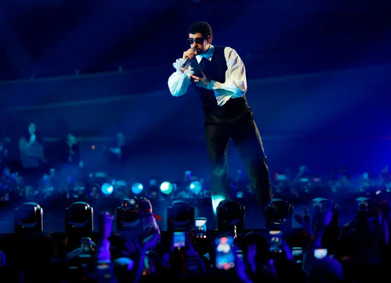 Bad Bunny tiene 29 canciones que superan el billón de reproducciones en Spotify. El concierto en Tokio está disponible en Spotify. Foto Getty. 