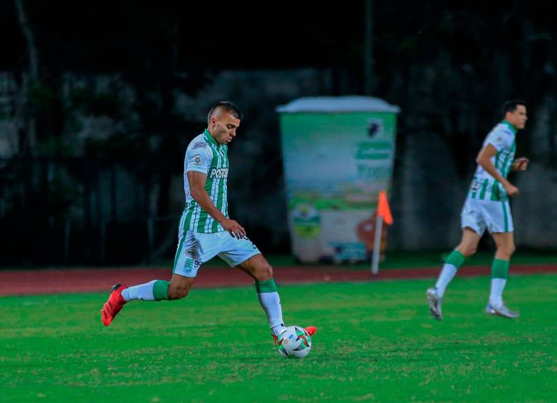 En todos los encuentros que ha participado John Duque, Nacional ha salido ganador. FOTO NACIONAL