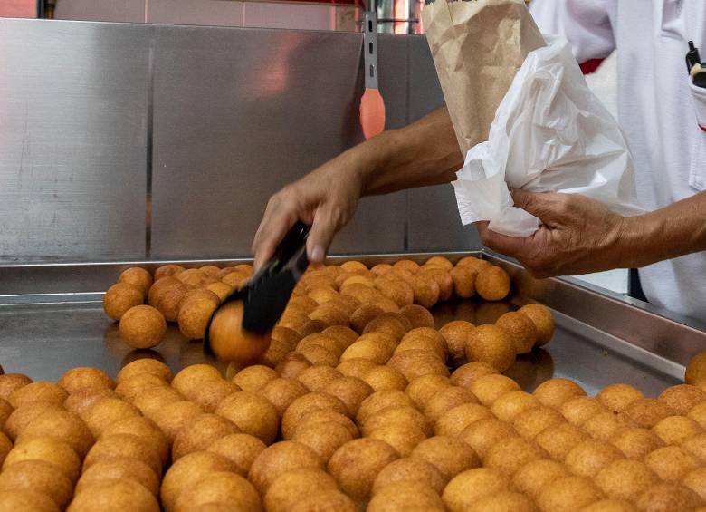 En diciembre, el buñuelo se considera “la fruta de temporada”. FOTO: Archivo EL COLOMBIANO