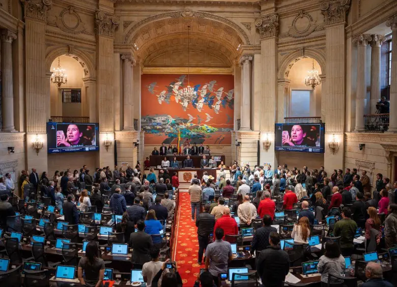 Los congresistas decidieron acoger nuevamente el texto del Senado de la República, avalado un año atrás, con lo cual, en teoría, subsanaron el vicio de trámite señalado por la Corte Constitucional. Foto: Cortesía