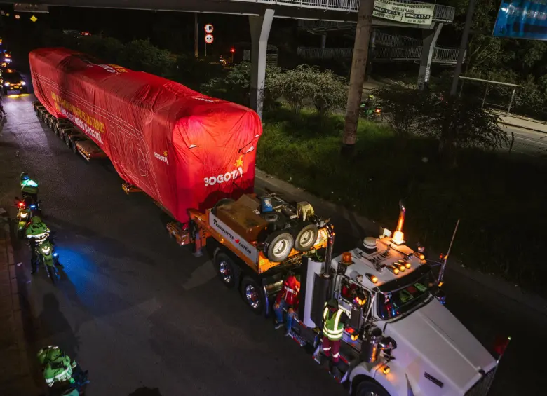 Bogotá recibió en la madrugada de este 11 de septiembre el primer tren de la Línea 1 del Metro. FOTO: Secretaria de Movilidad de Bogotá