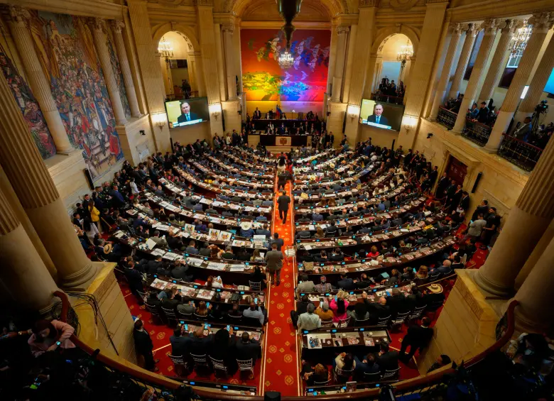 En épocas en que empieza a calentarse la campaña electoral del 2026, al Congreso llegará el proyecto de reforma tributaria, con el que se busca un recaudo de unos $19 billones. FOTO Presidencia