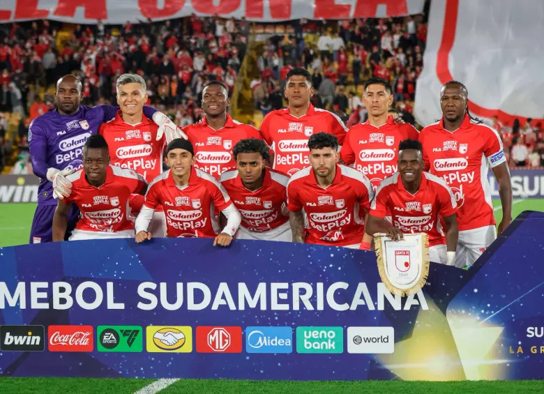 El equipo titular de Santa Fe contra Caracas. FOTO: X Santa Fe