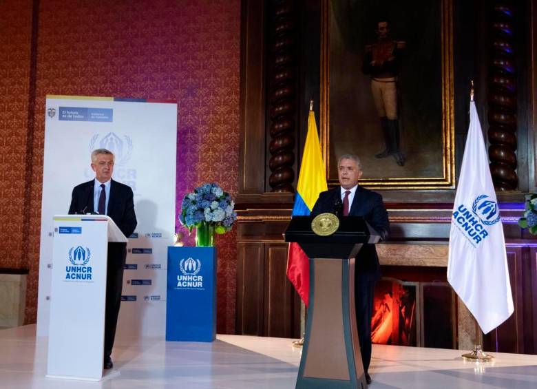 El presidente Duque, junto a Filippo Grandi, de la Acnur, invitó a los demás países a seguir el ejemplo de Colombia en el manejo de esta crisis. FOTO PRESIDENCIA