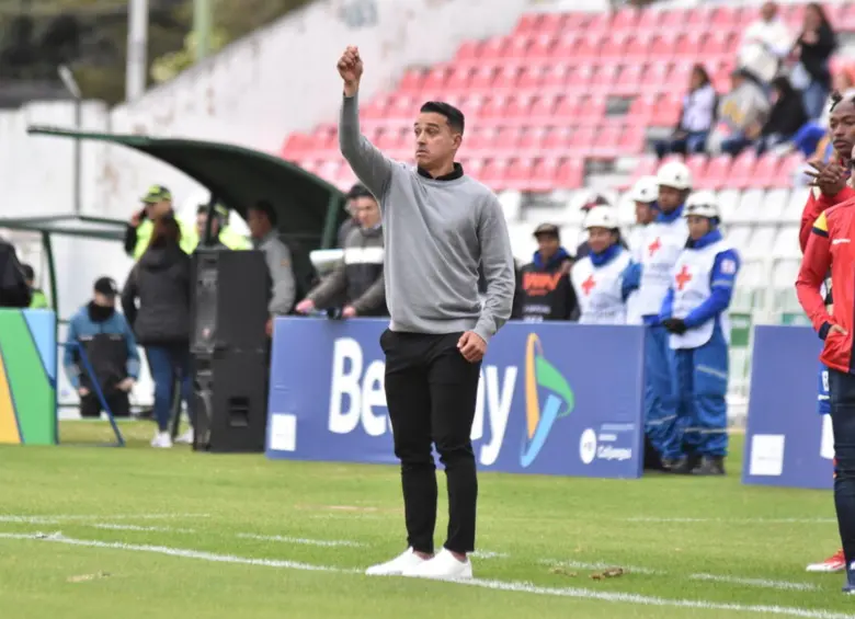 Camilo Ayala será el nuevo técnico de Alianza Valledupar. Foto: Colprensa