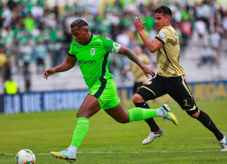 Alfredo Morelos, delantero de Nacional, opción para el duelo ante Junior. FOTO MANUEL SALDARRIAGA