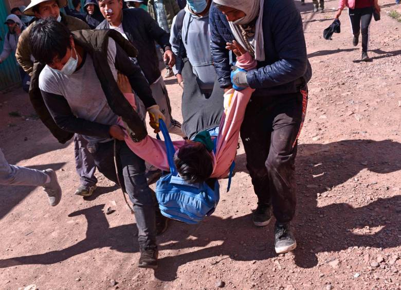 Perú superó un mes sumido en la deriva política después del fallido intento de golpe de estado que pretendía propinar el destituido presidente Pedro Castillo. FOTO EFE
