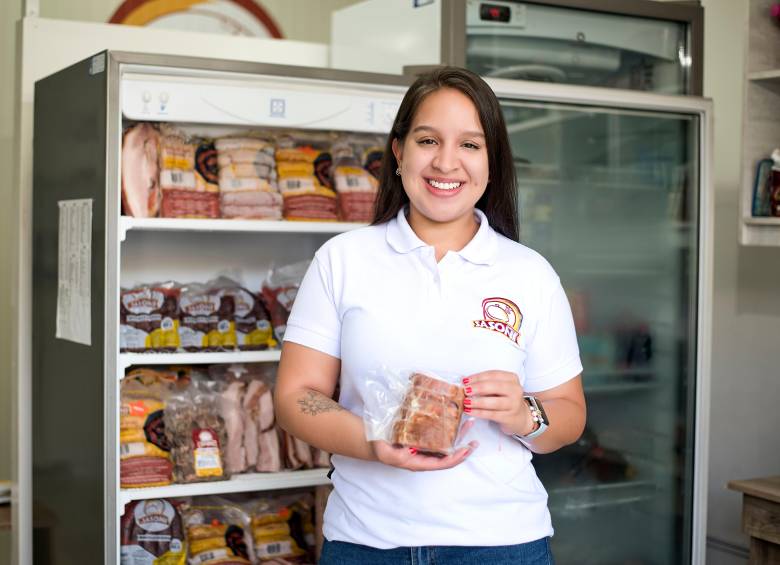 Manuela Castro está al frente de Sasoni, uno de las microempresas acompañadas por Interactural. Foto: cortesía.