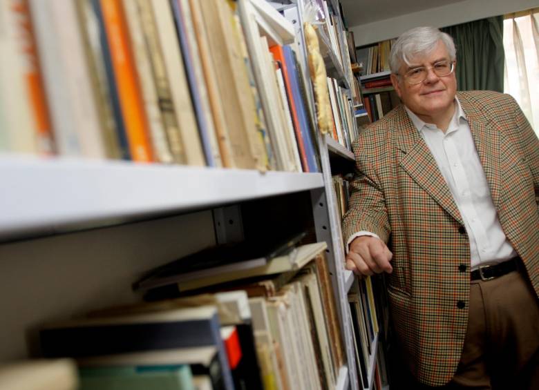 Nacido en 1948, Juan Gustavo Cobo Borda fue uno de los impulsores de la cultura del libro en Colombia. Escribió más de 11 libros de poemas y numerosos ensayos sobre la historia de la literatura colombiana. FOTO Colprensa.