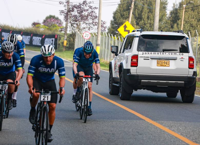 La acogida fue notable: tanto participantes como acompañantes destacaron la organización, la seguridad en la vía y la oportunidad de compartir un espacio deportivo en uno de los paisajes más representativos de Antioquia. Foto: Manuel Saldarriaga Quintero.