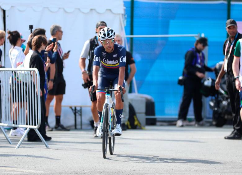 Daniel y Santiago se enfrentan a los 273 kilómetros de competencia en ciclismo de ruta. FOTO @OlimpicoCol