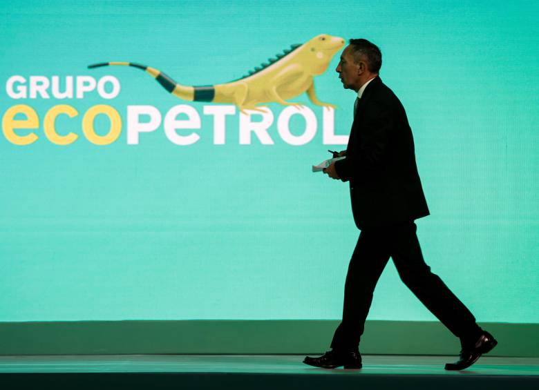 Se desata guerra interna en Ecopetrol por millonario otrosí: denuncias, amenazas y visita de la Procuraduría