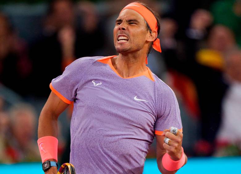 Rafa Nadal se impuso ante el australiano Alex de Miñaur por marcadores de 7-6 (8/6) y 6-3, quien lo había eliminado del Bercelona Open. FOTO Tomada de ‘X’: @MutuaMadridOpen