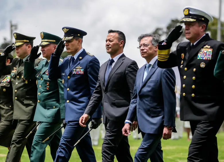 Las cambios anunciados por Gustavo Petro incluyen los comandos del Ejército Nacional. FOTO Colprensa