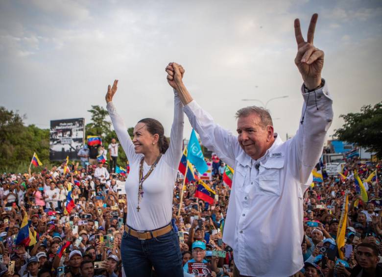 María Corina Machado, ‘rock star’ de la campaña opositora en Venezuela junto al candidato presidencial Edmundo González. FOTO: TOMADA DE X (EDMUNDO GONZÁLEZ)