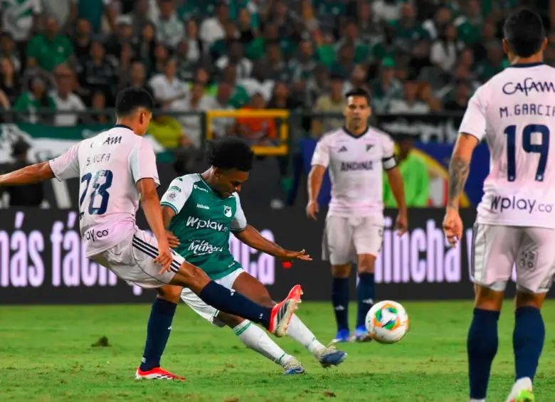 Cali y Millonarios igualaron sin goles en uno de los partidos más llamativos de la jornada. FOTO COLPRENSA