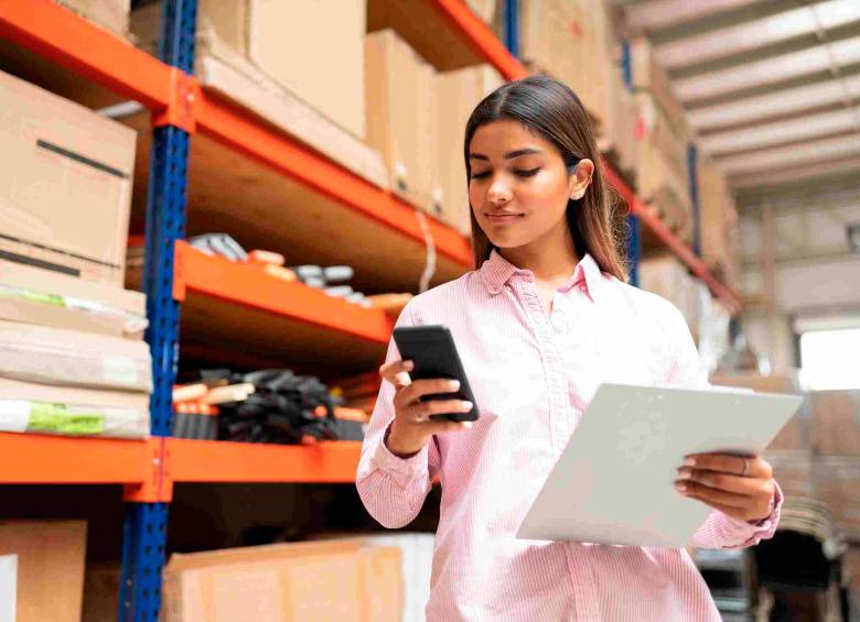 Bogotá y Medellín concentran el mayor volumen de vacantes de temporada en retail y servicios. FOTO: GETTY