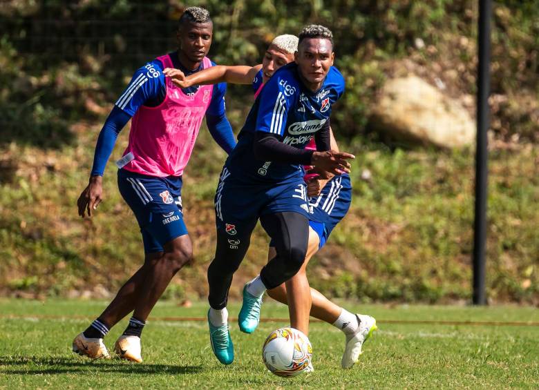 Diego Moreno no solo ha jugado en equipos antioqueños. En 2019 pasó por el Huila. Después migró al balompié portugués y jugó en el Marítimo de la Liga lusa, luego retornó al Envigado. FOTO CARLOS VELÁSQUEZ