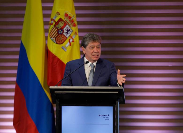 Bruce Mac Master, presidente de la Andi, dijo que Colombia solo puede con una reforma de $8 billones. Foto: Colprensa
