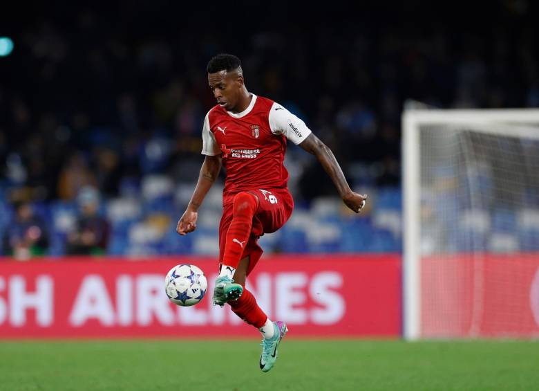 El lateral izquierdo vallecaucano Cristian Borja consiguió su cuarto título en el fútbol de Portugal, a donde llegó en 2019. FOTO getty
